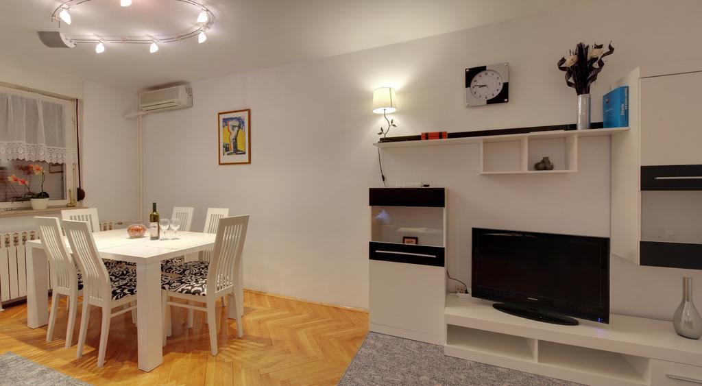 Apartman Eszék Szoba fotó